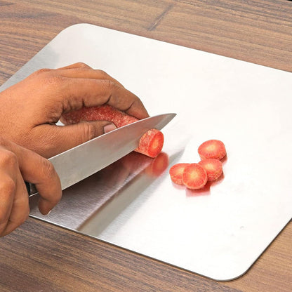 Stainless Steel Chopping Board (32 x 21.5 cm)